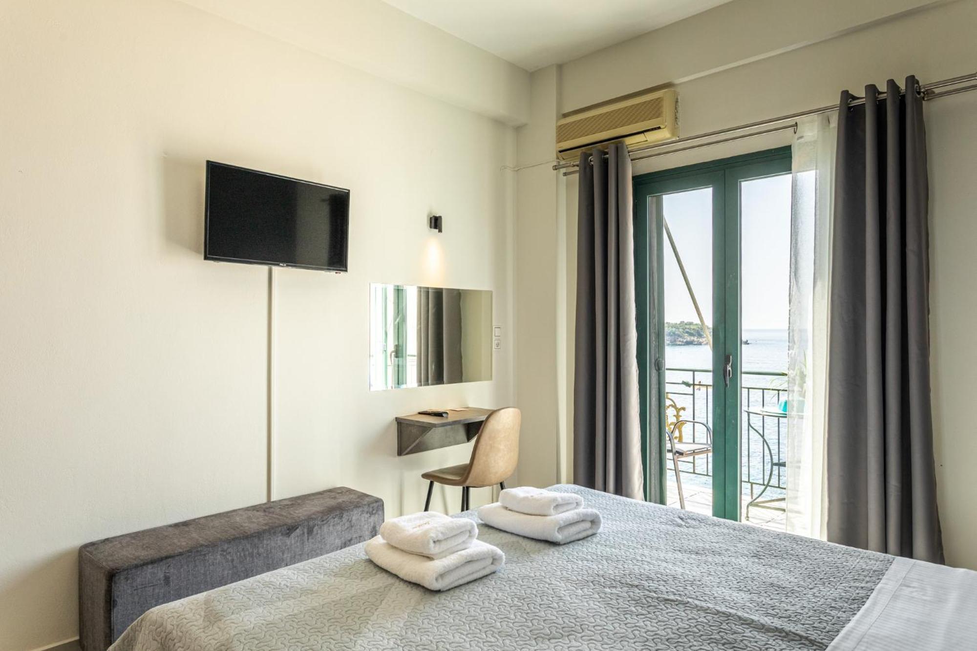 Aparthotel Marina à Kardamyli Extérieur photo