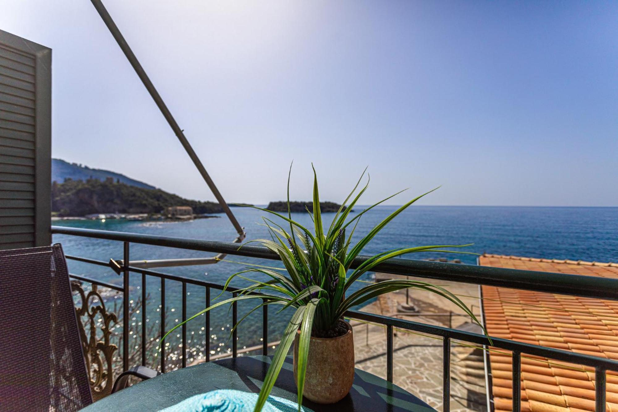 Aparthotel Marina à Kardamyli Extérieur photo