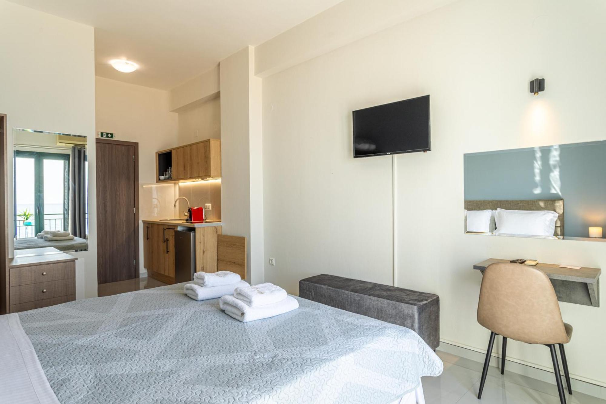 Aparthotel Marina à Kardamyli Extérieur photo